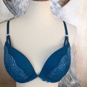 Victoria Secret Very Sexy Push Up Pigeonnant Bra